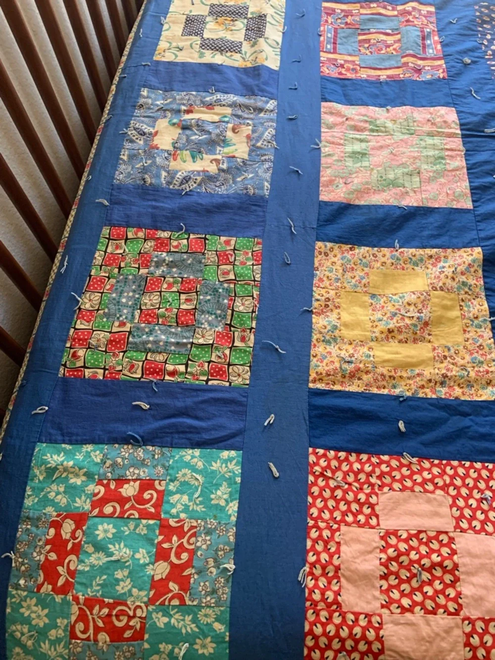 Vintage Handmade Patchwork Quilt Bedspread in Blue